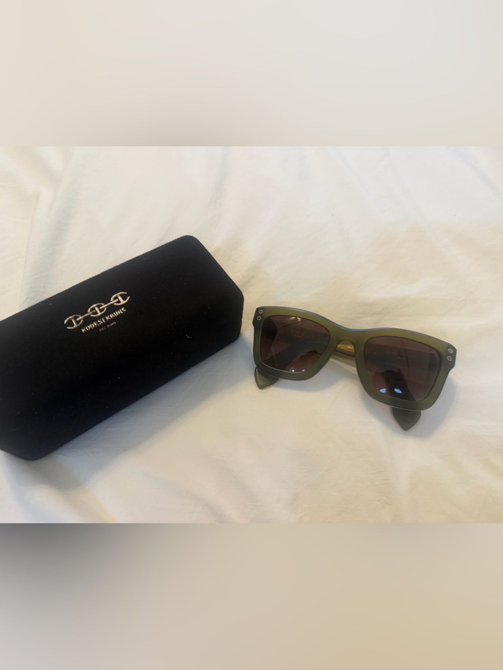 Matte army green Hoorsenbuhs sunglasses
